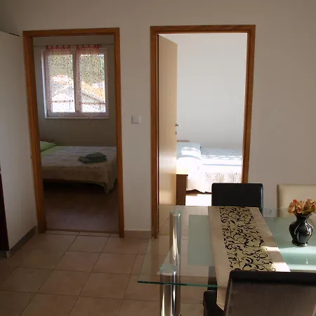 Nadia Apartament