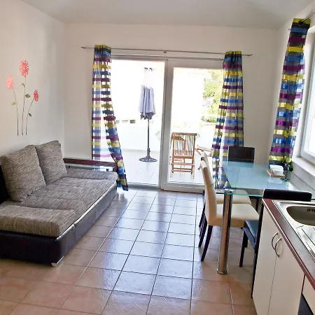 Nadia Apartment Igrane