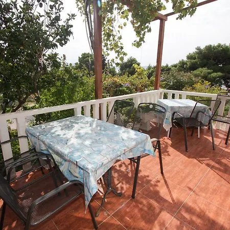 Nadia Apartment Igrane