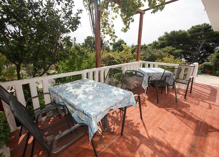 Nadia Appartement Igrane